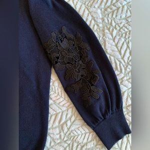 Women’s Loft plus size long sleeve sweater, floral crochet, navy blue -  16/18